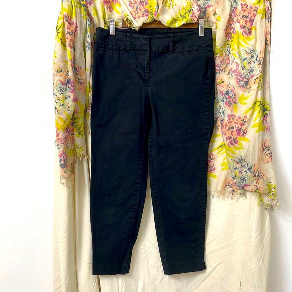 Ann Taylor Petite Black Capris